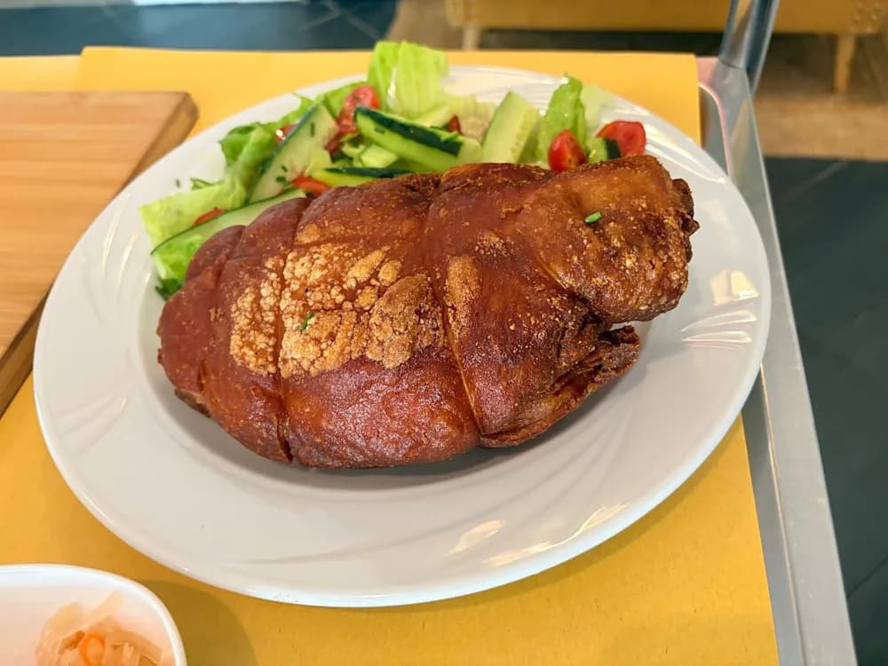 Boneless Crispy Pata